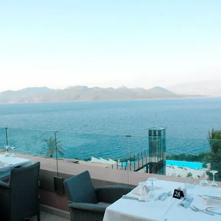 Otel Ionian Blue 5*
