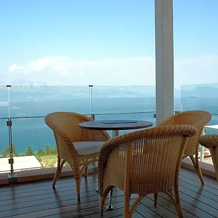 Ionian Blue Otel 5*