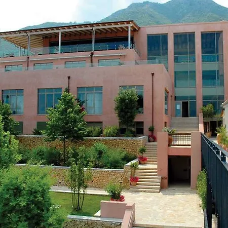 Ionian Blue Otel 5*